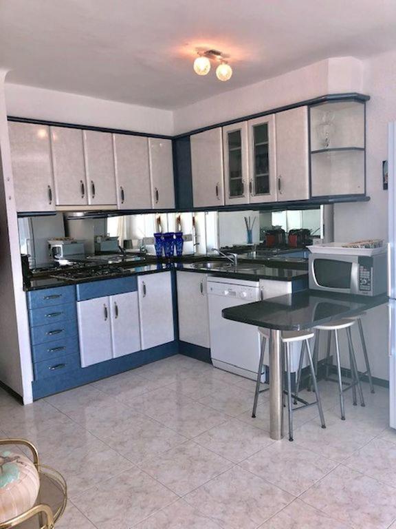 Bonito Apartamento En Roses Zona Familiar Zewnętrze zdjęcie